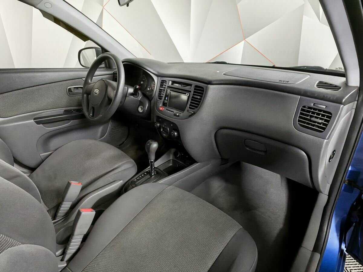 Купить Kia Rio с пробегом. Фото: #8