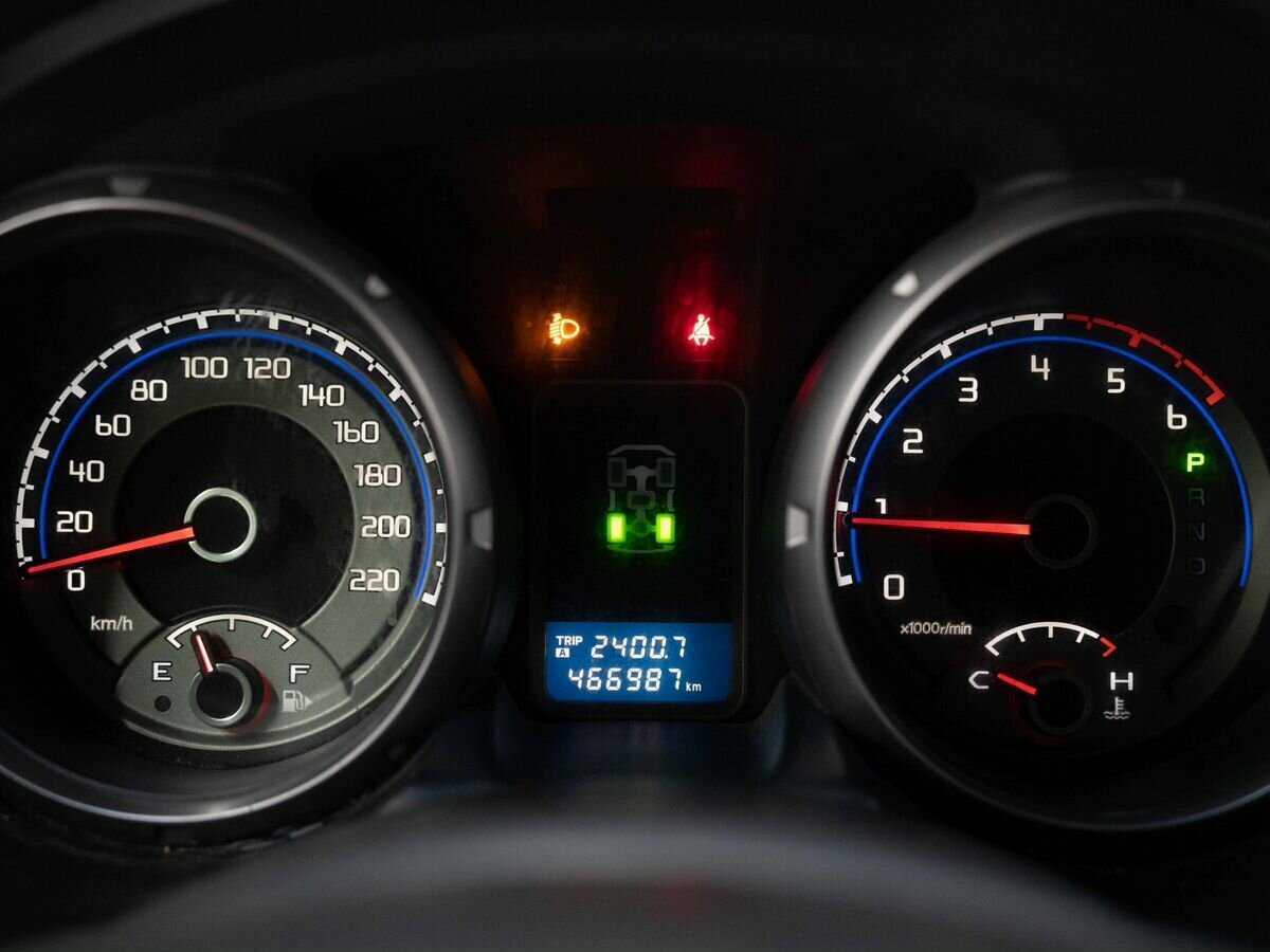Купить Mitsubishi Pajero с пробегом. Фото: #15
