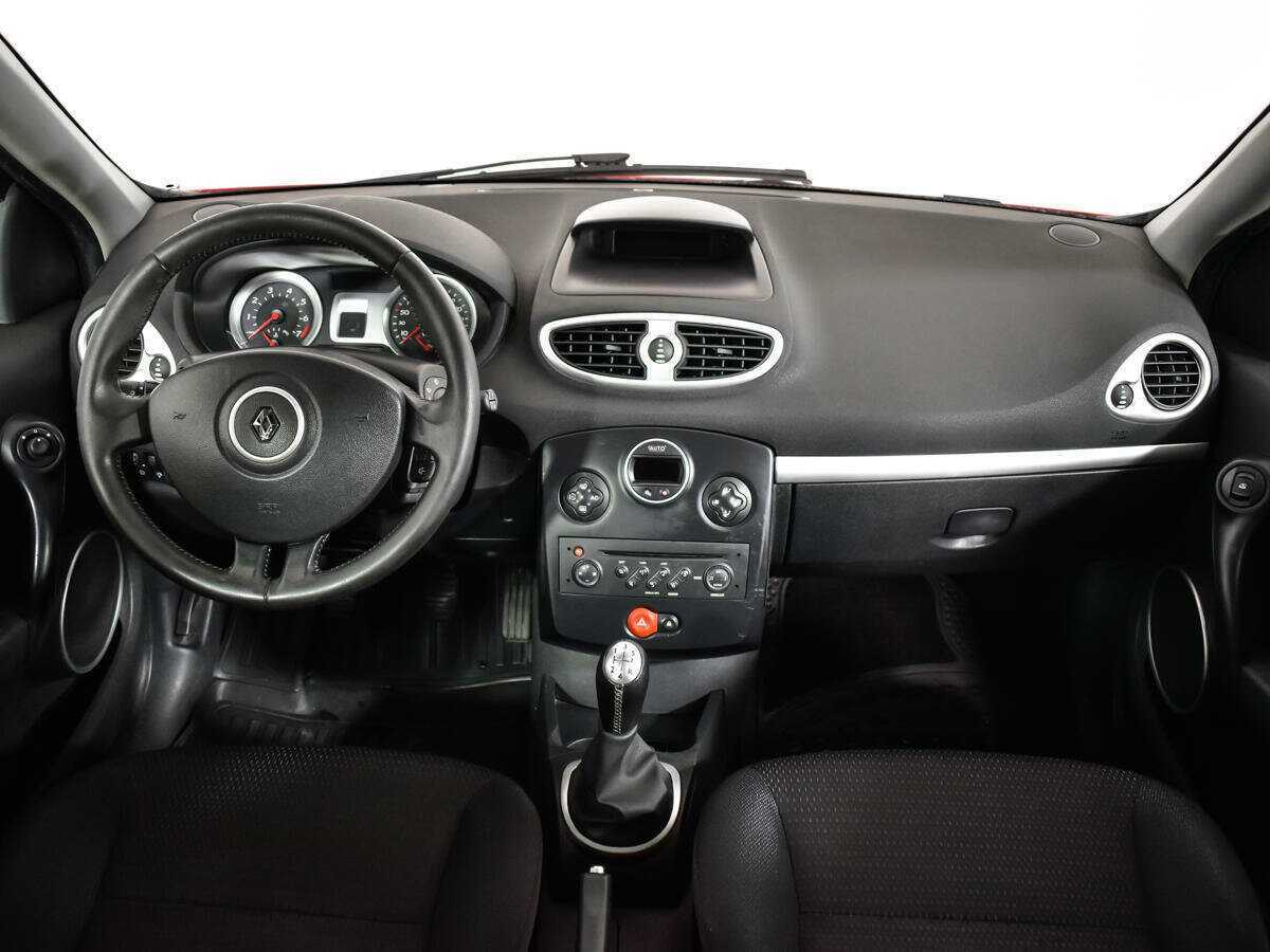 Купить Renault Clio с пробегом. Фото: #11