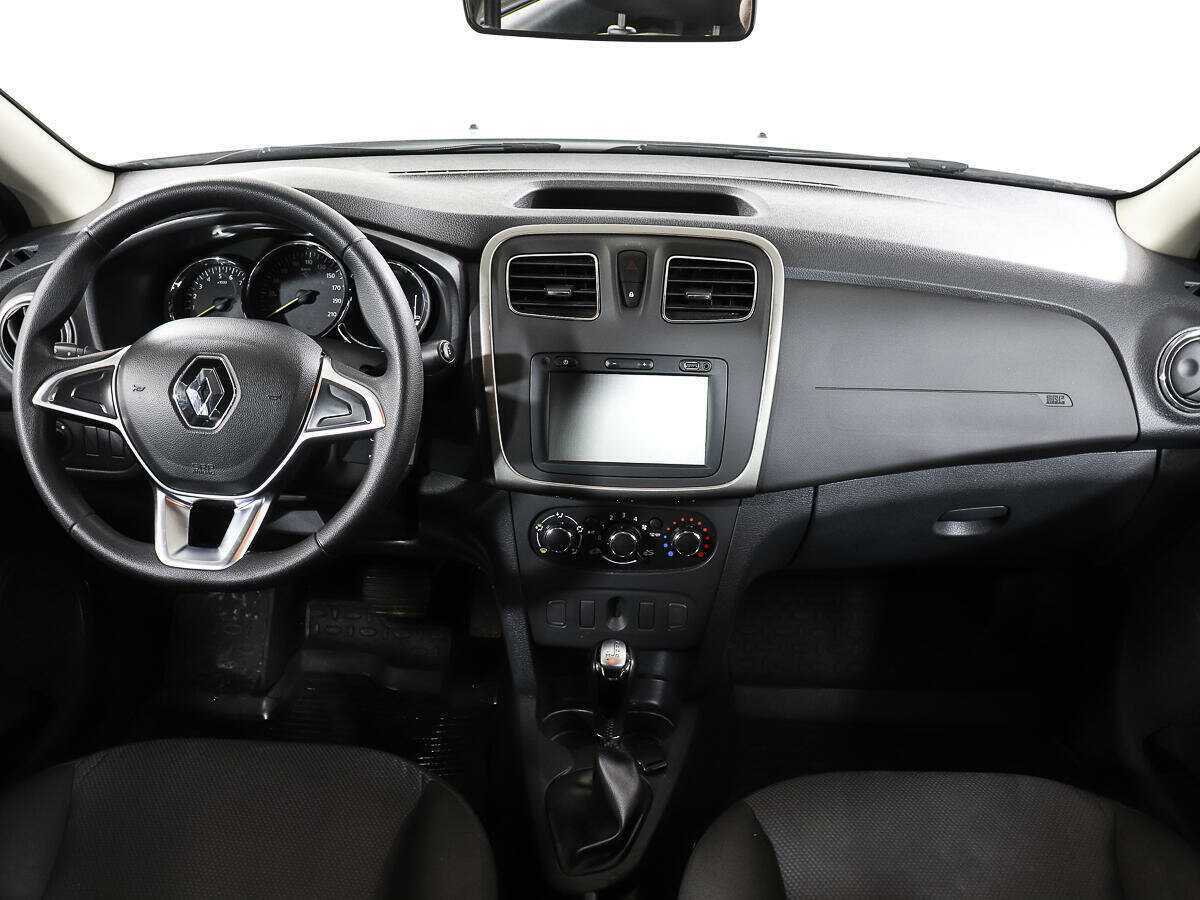 Купить Renault Logan с пробегом. Фото: #11