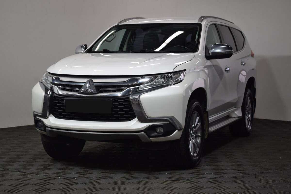 Купить Mitsubishi Pajero Sport с пробегом. Посмотреть фото