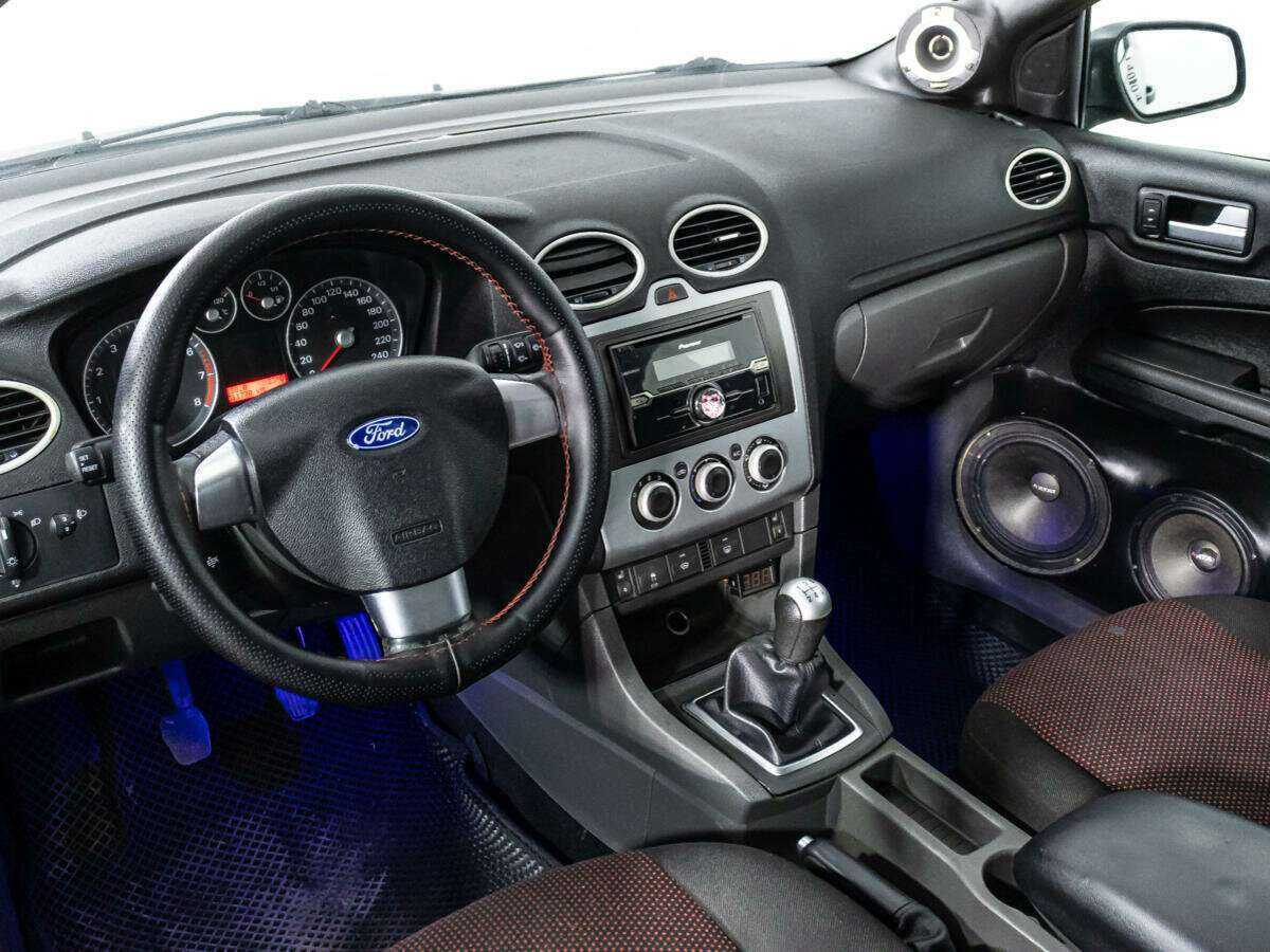 Купить Ford Focus с пробегом. Фото: #10