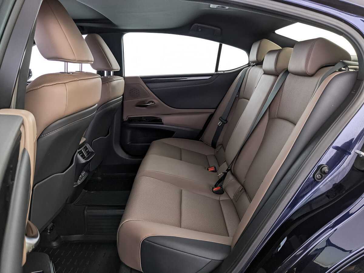 Купить Lexus ES с пробегом. Фото: #12