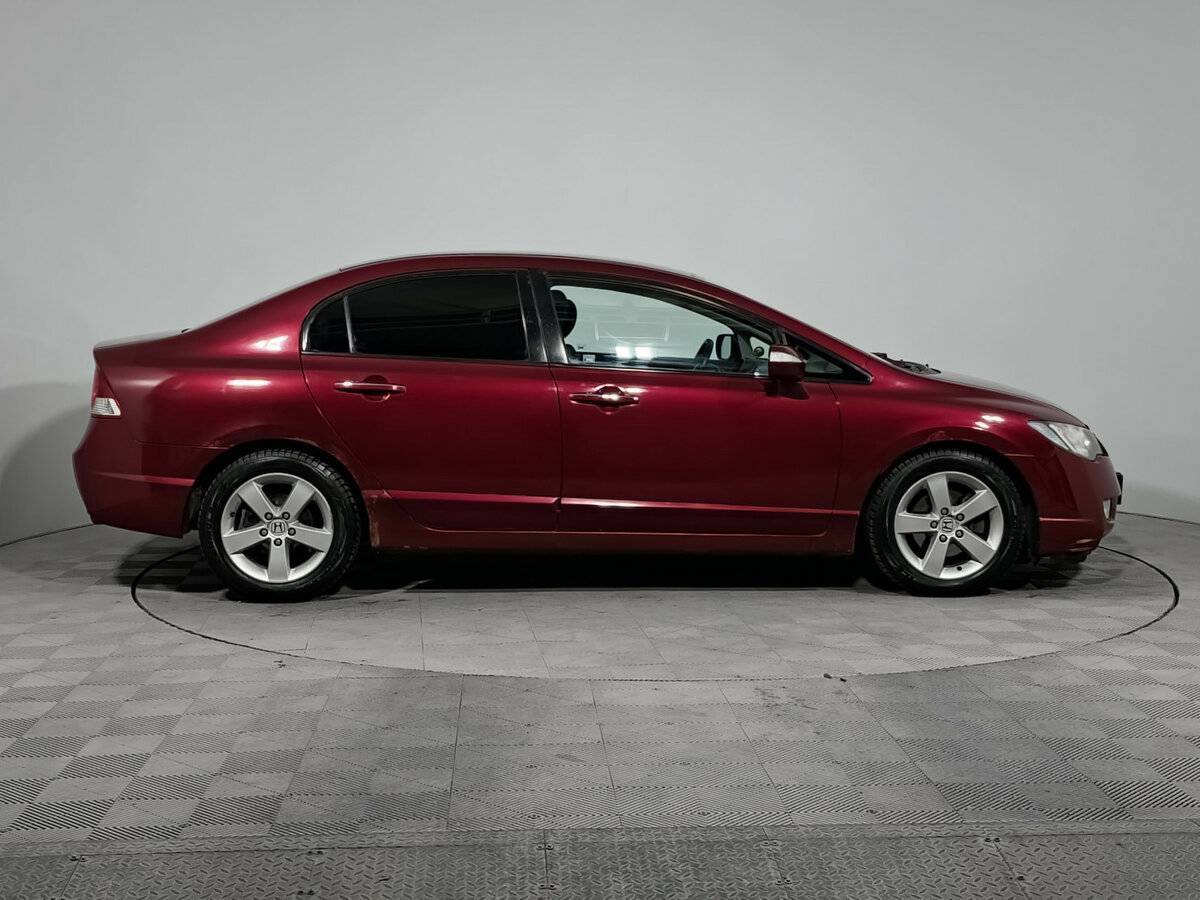 Купить Honda Civic с пробегом. Фото: #4
