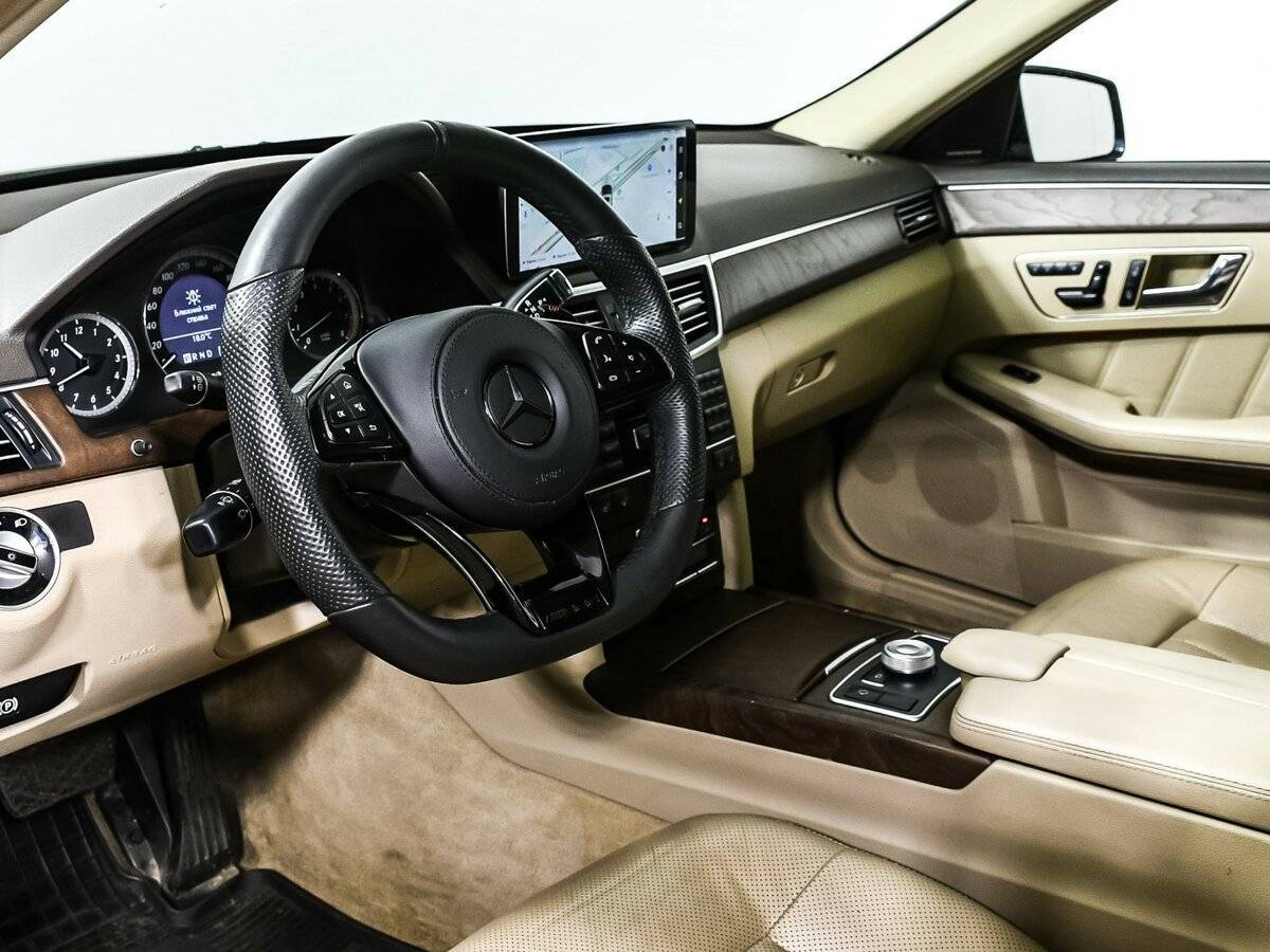 Купить Mercedes-Benz E-Класс с пробегом. Фото: #11