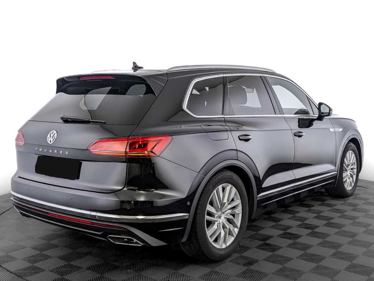 Купить Volkswagen Touareg с пробегом. Фото: #4