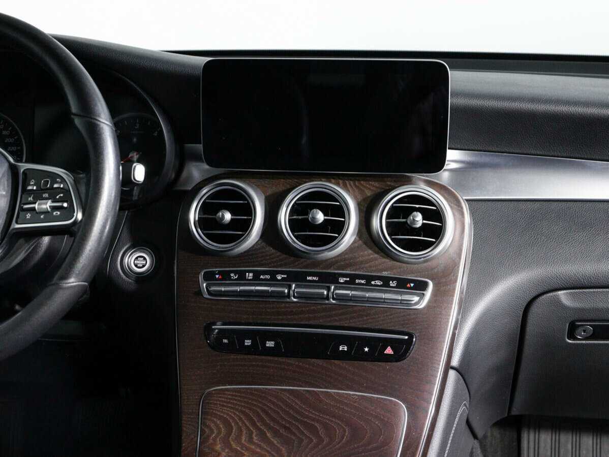 Купить Mercedes-Benz GLC с пробегом. Фото: #12