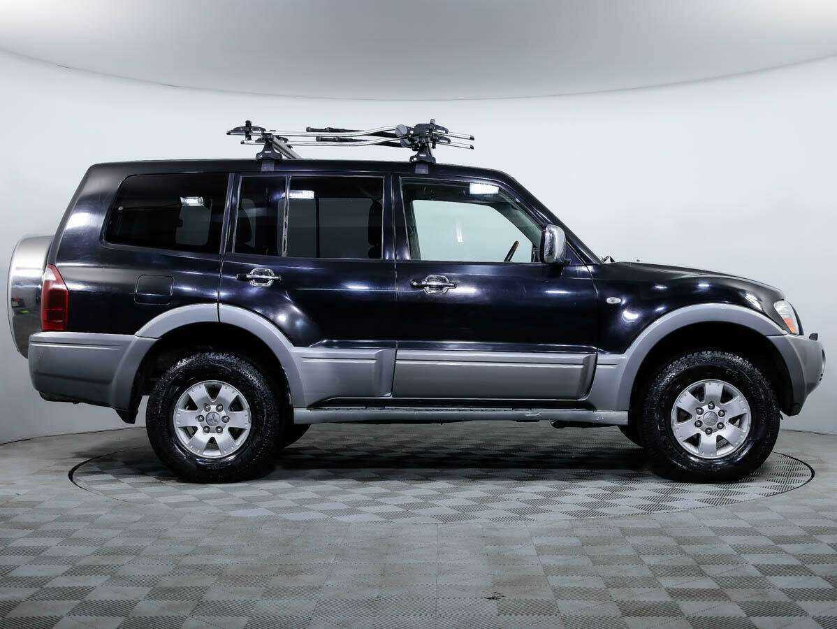 Купить Mitsubishi Pajero с пробегом. Фото: #2