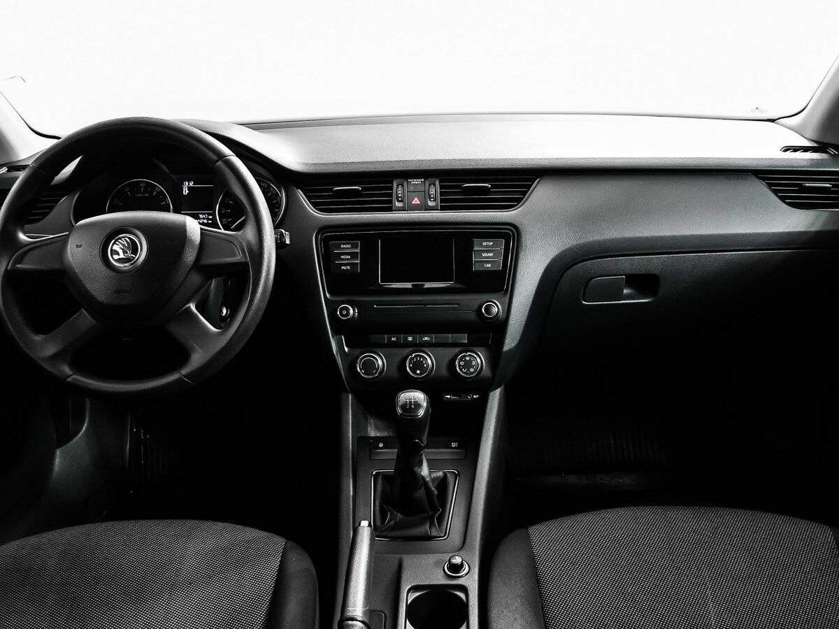 Купить Skoda Octavia с пробегом. Фото: #10
