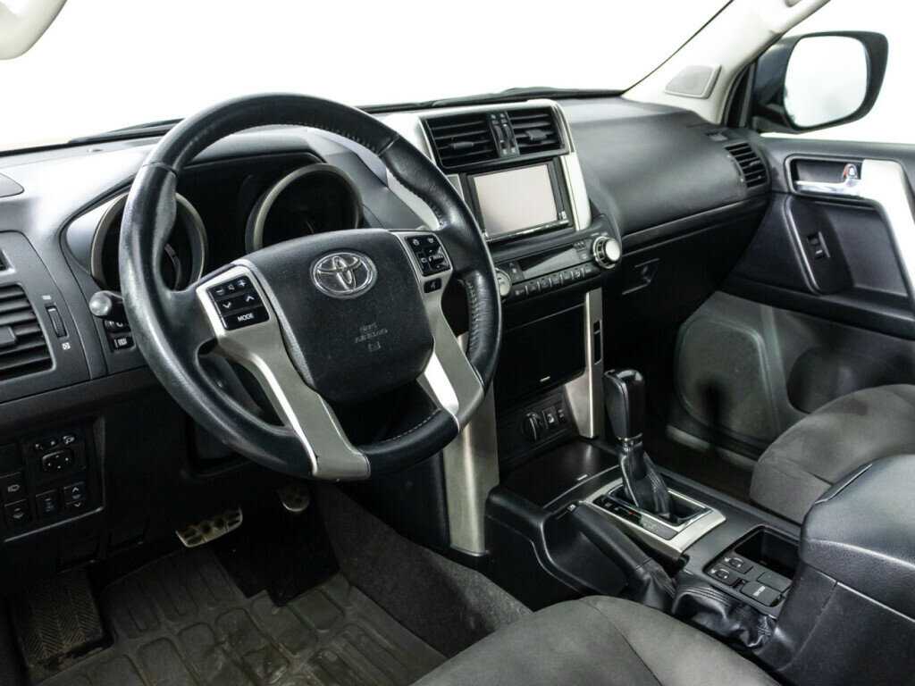 Купить Toyota Land Cruiser Prado с пробегом. Фото: #9