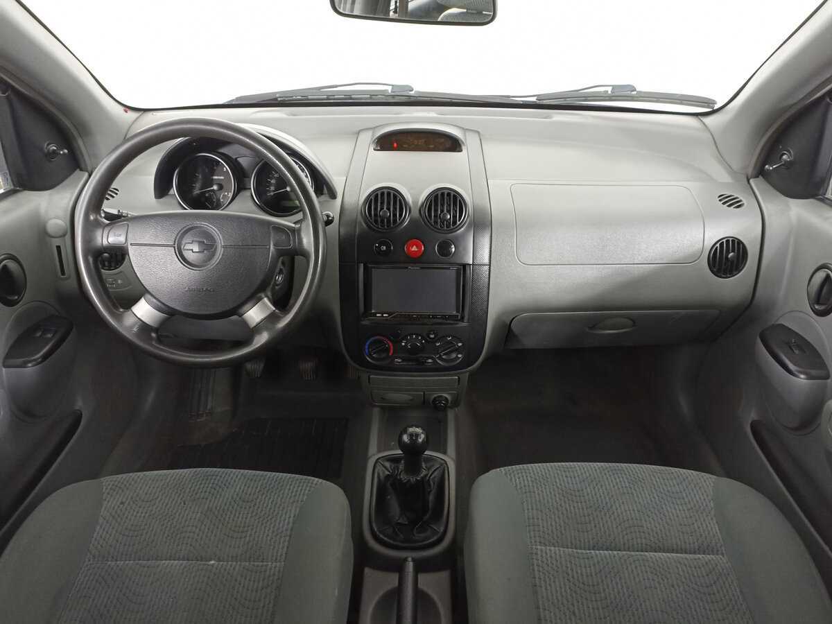 Купить Chevrolet Aveo с пробегом. Фото: #11