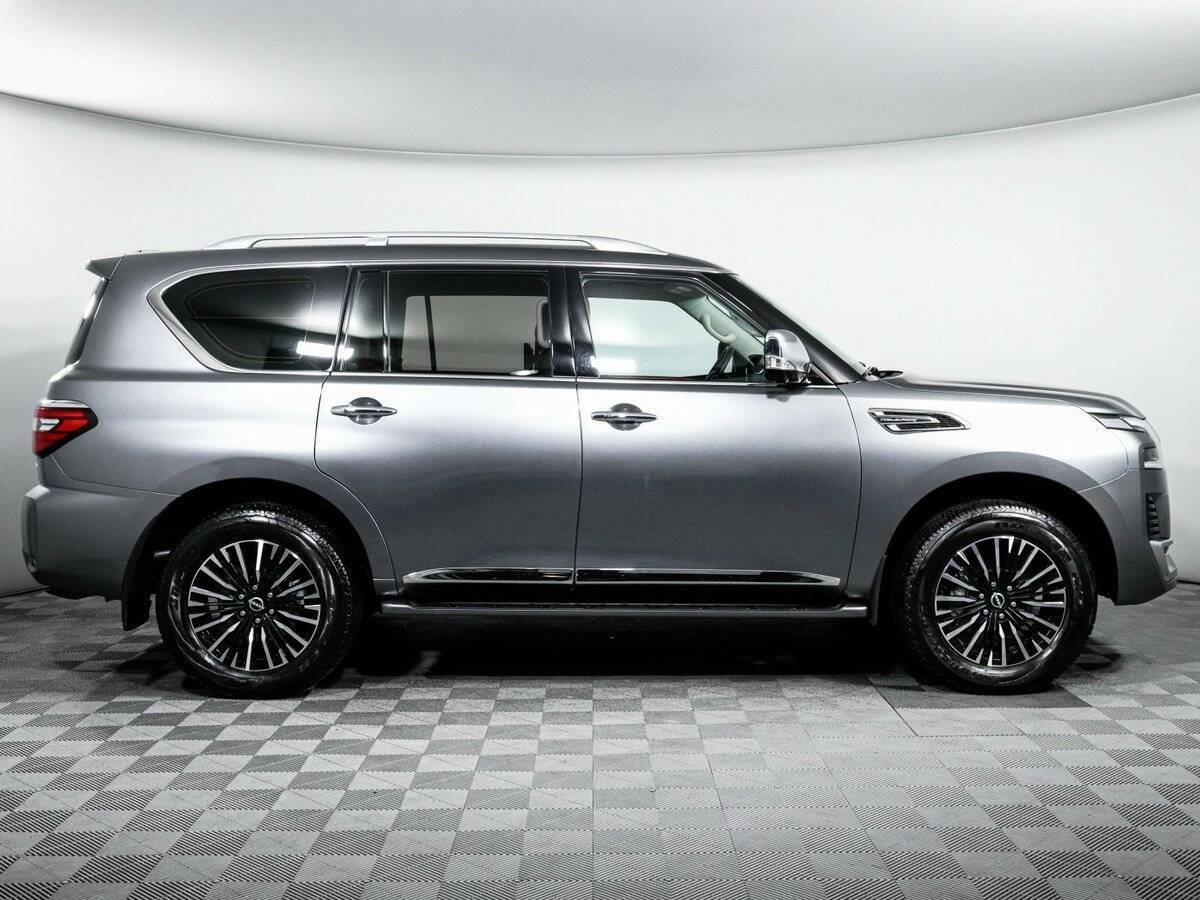 Купить Nissan Patrol с пробегом. Фото: #3