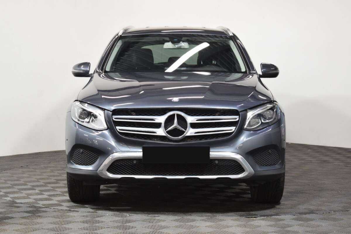 Купить Mercedes-Benz GLC с пробегом. Фото: #1