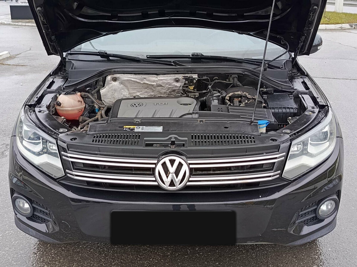 Купить Volkswagen Tiguan с пробегом. Фото: #8