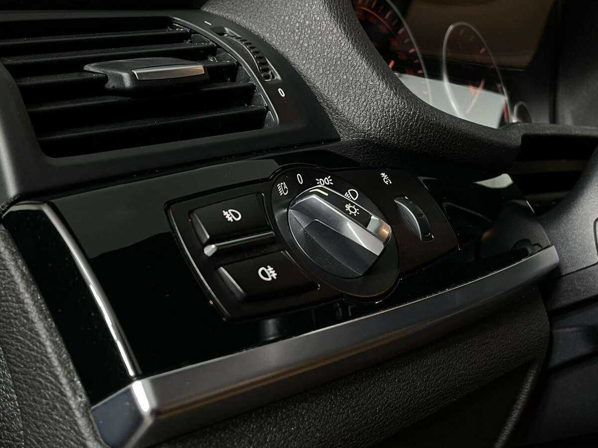 Купить BMW X4 с пробегом. Фото: #7