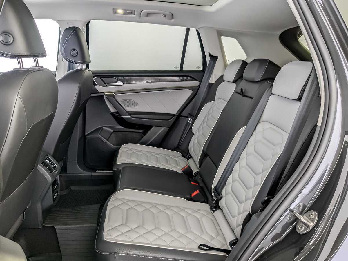 Купить Volkswagen Tayron с пробегом. Фото: #9