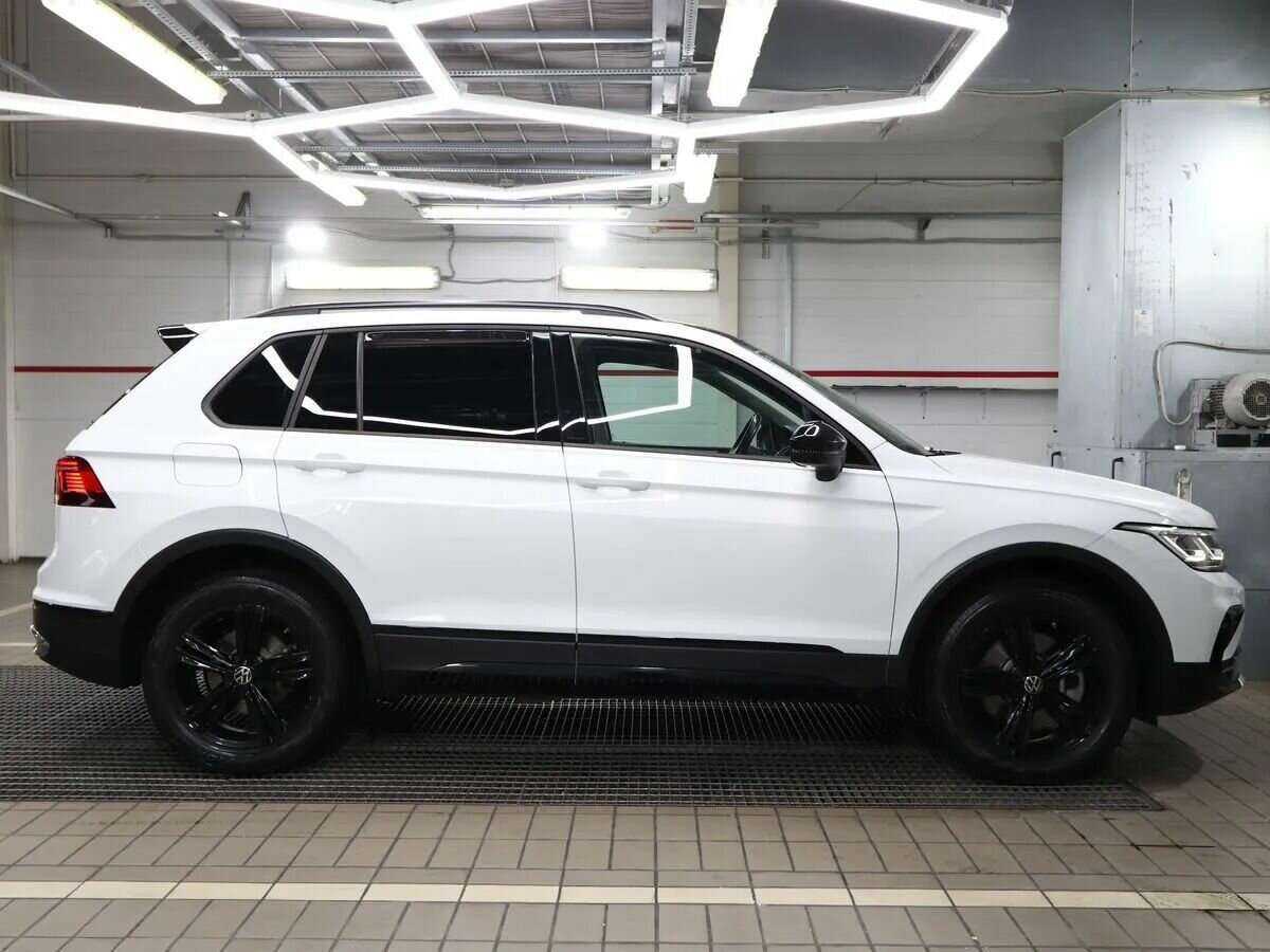 Купить Volkswagen Tiguan с пробегом. Фото: #12