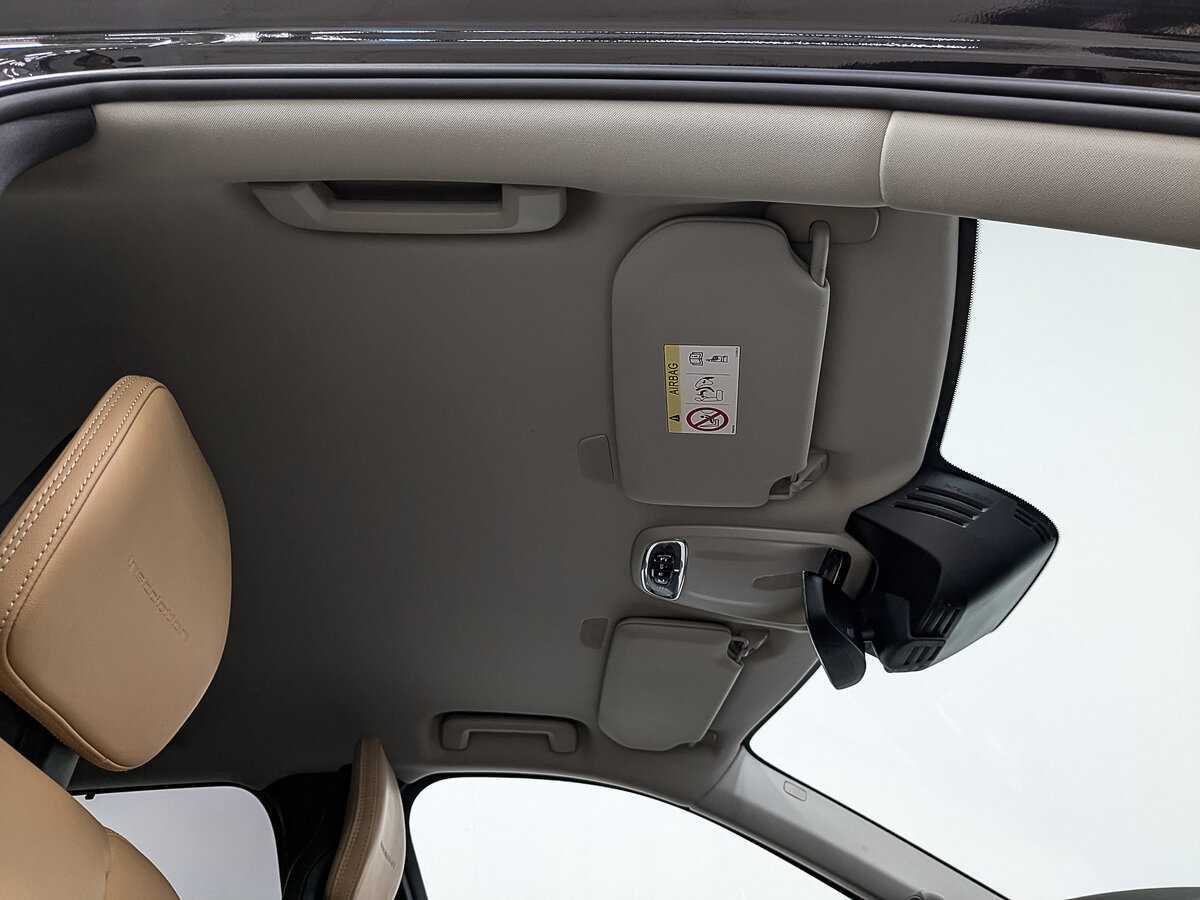 Купить Volvo XC90 с пробегом. Фото: #20