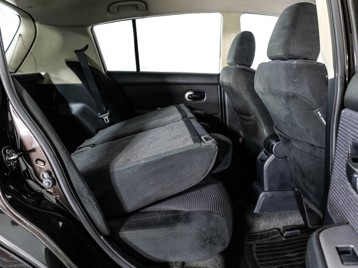 Купить Nissan Tiida с пробегом. Фото: #12