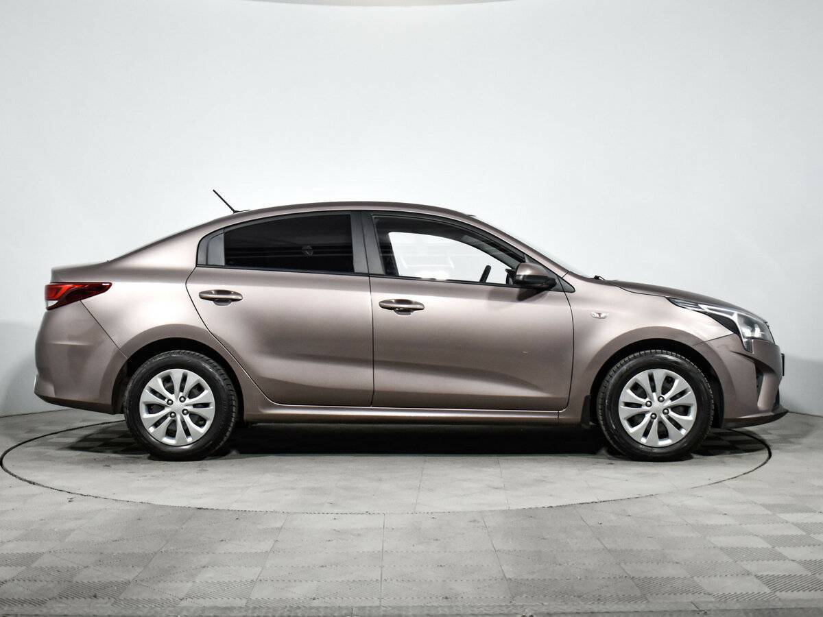 Купить Kia Rio с пробегом. Фото: #3