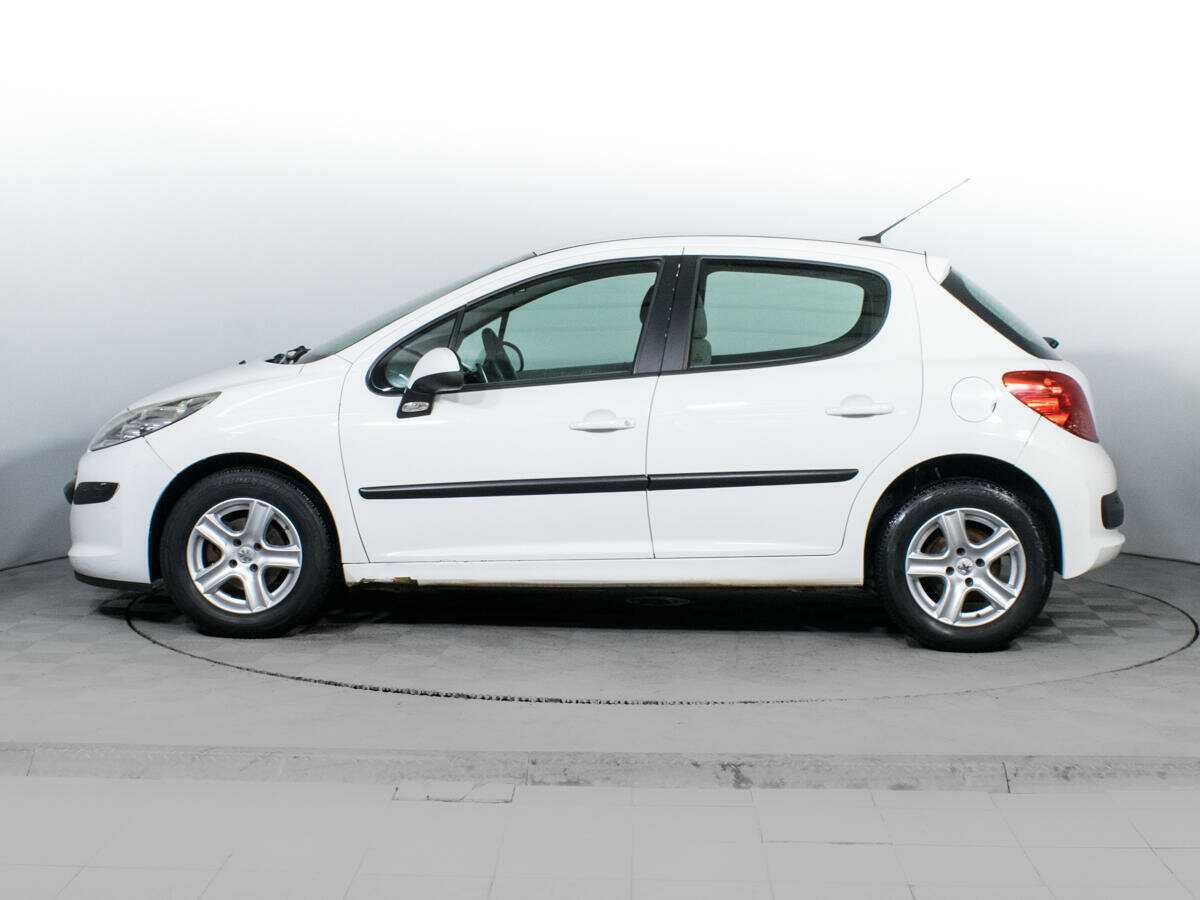 Купить Peugeot 207 с пробегом. Фото: #7