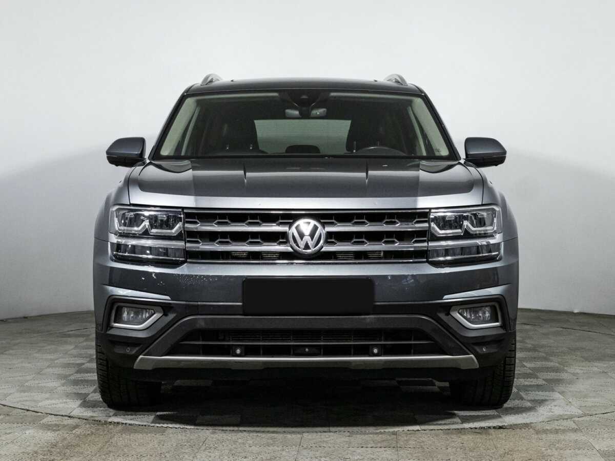 Купить Volkswagen Teramont с пробегом. Фото: #1