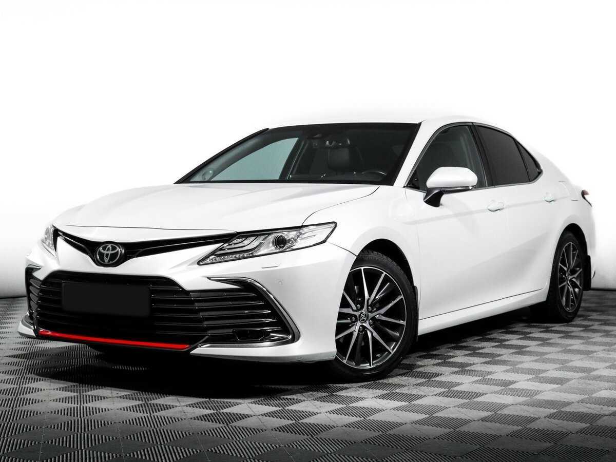 Купить Toyota Camry с пробегом. Посмотреть фото