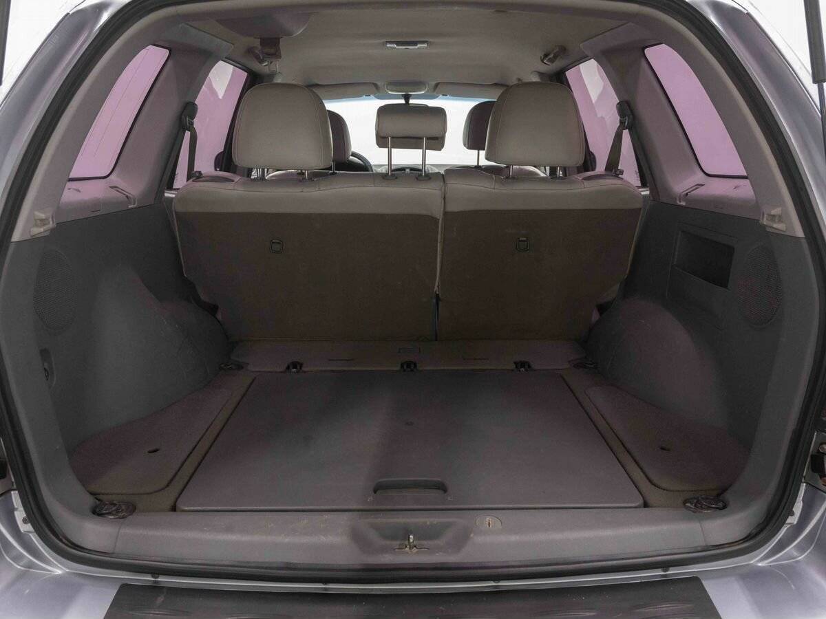 Купить Hyundai Santa Fe с пробегом. Фото: #20