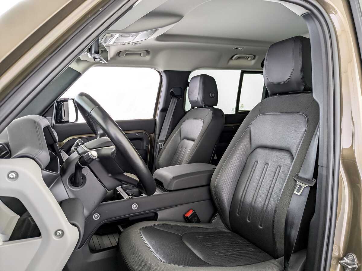 Купить Land Rover Defender с пробегом. Фото: #15