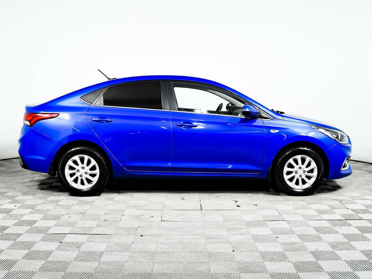 Купить Hyundai Solaris с пробегом. Фото: #3