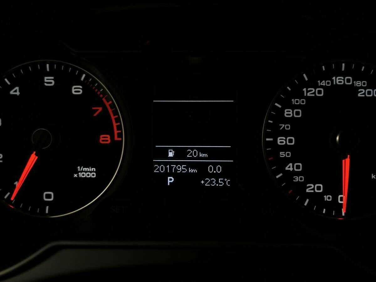 Купить Audi A4 с пробегом. Фото: #15