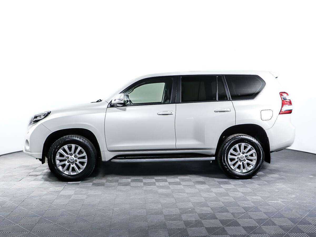 Купить Toyota Land Cruiser Prado с пробегом. Фото: #7