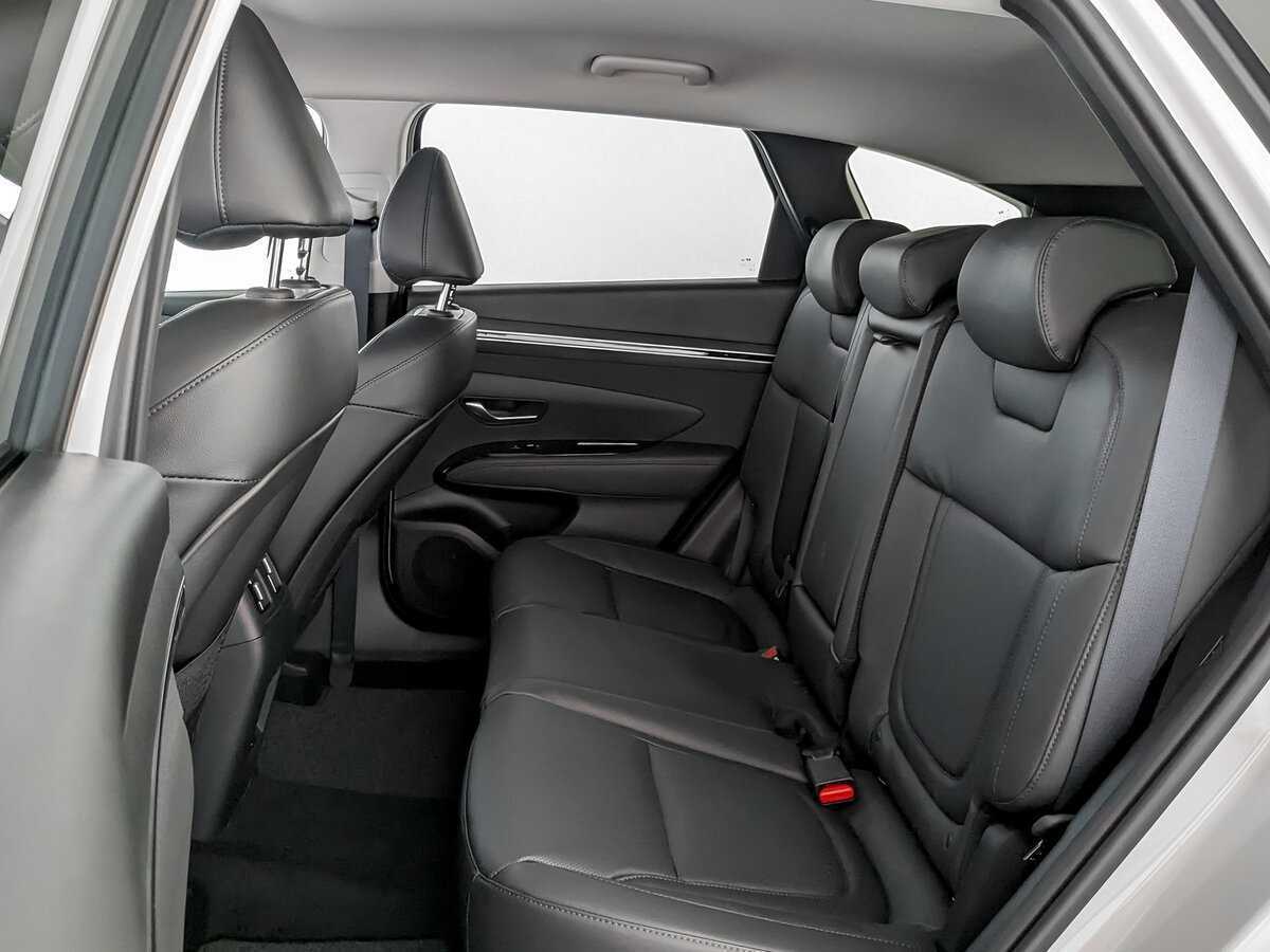 Купить Hyundai Tucson с пробегом. Фото: #9