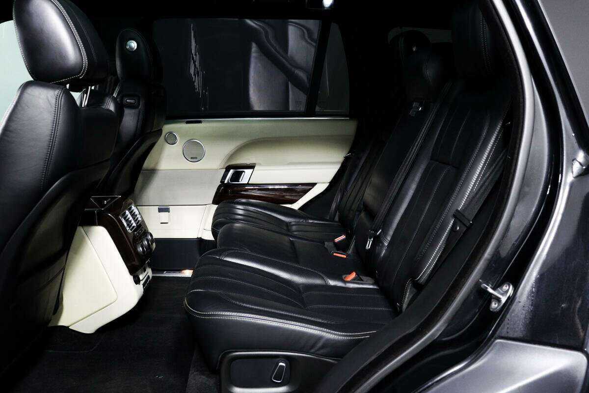Купить Land Rover Range Rover с пробегом. Фото: #11