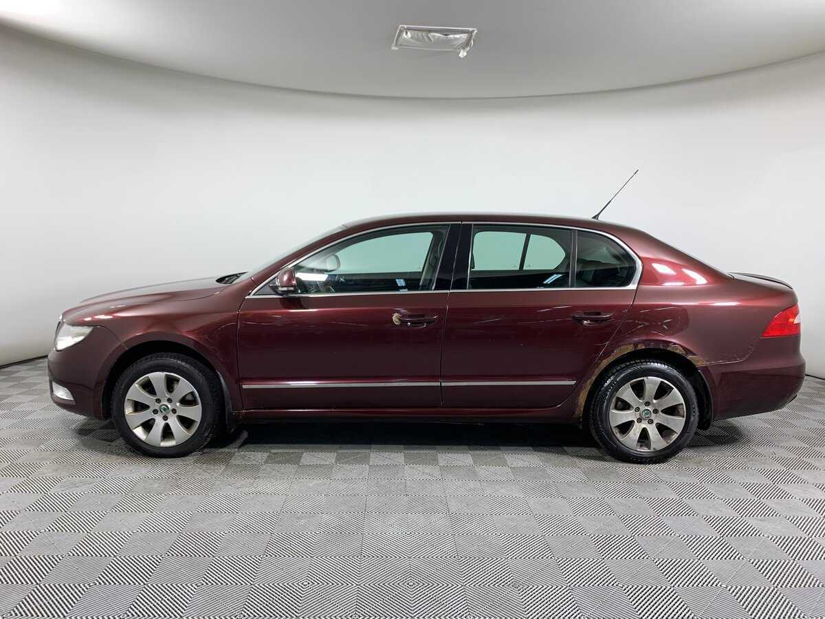Купить Skoda Superb с пробегом. Фото: #7