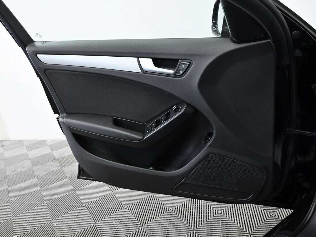 Купить Audi A4 с пробегом. Фото: #7