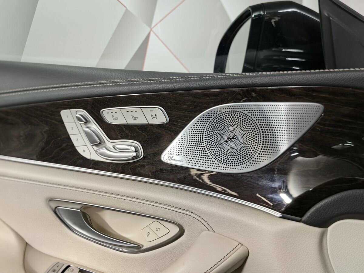 Купить Mercedes-Benz CLS с пробегом. Фото: #18