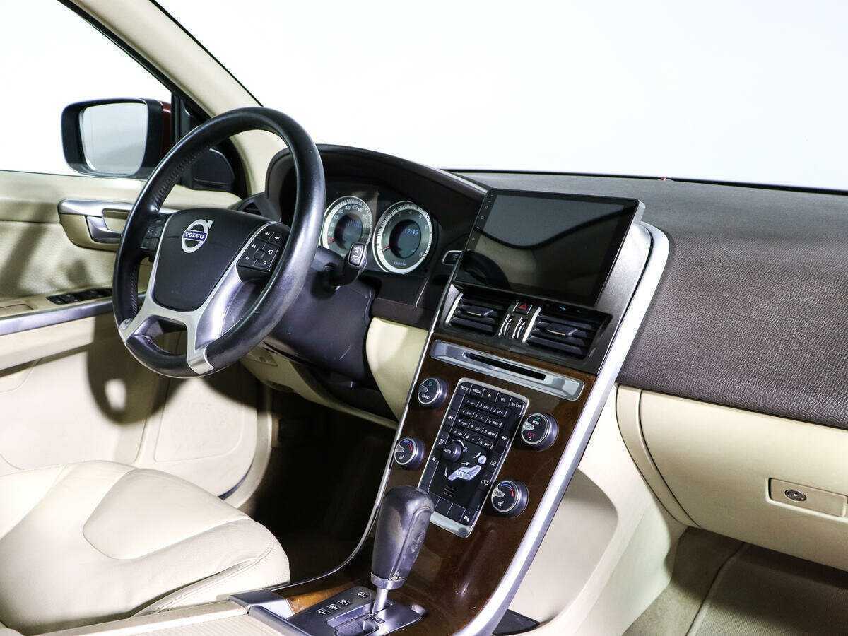 Купить Volvo XC60 с пробегом. Фото: #6