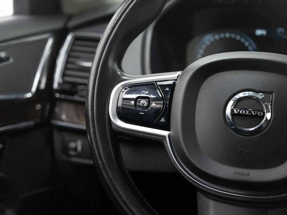 Купить Volvo XC90 с пробегом. Фото: #15
