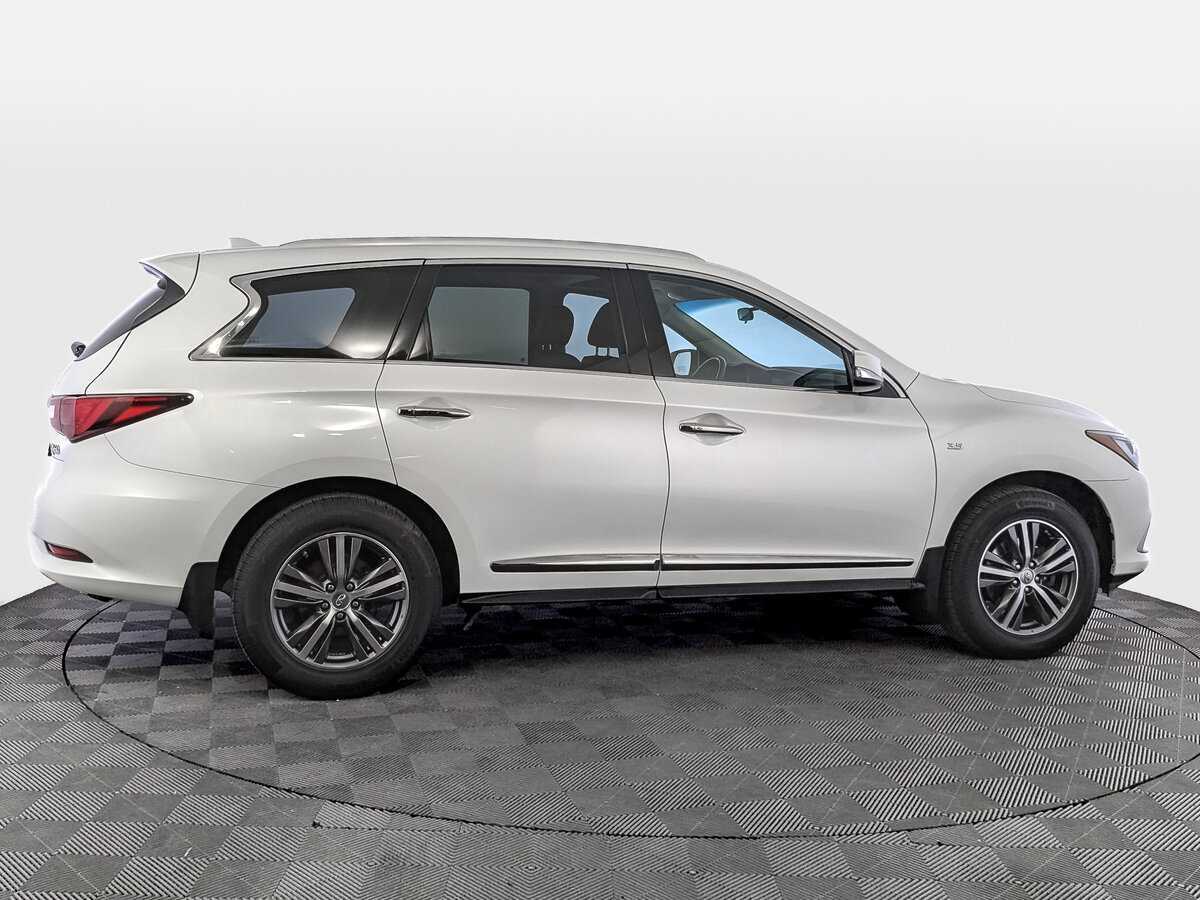 Купить Infiniti QX60 с пробегом. Фото: #3