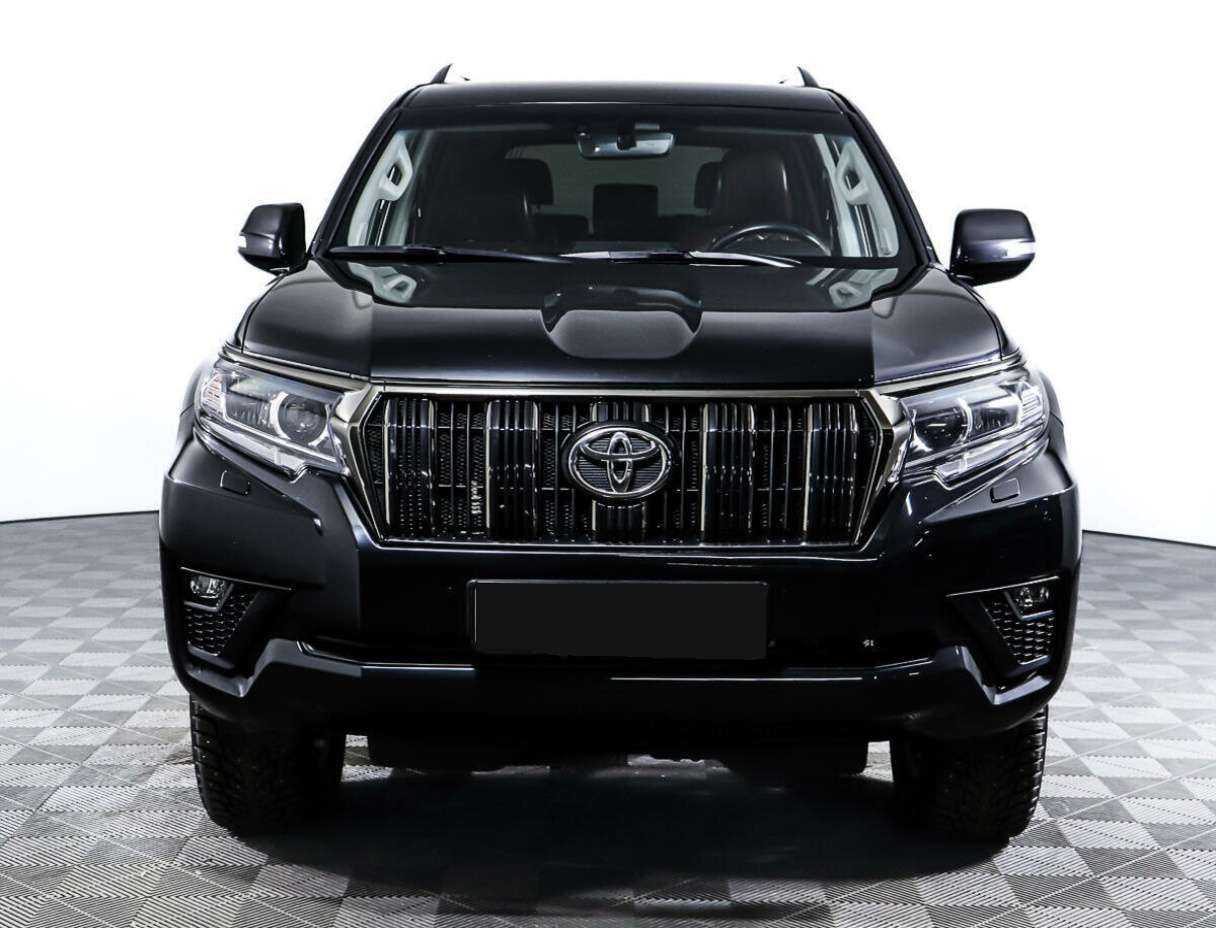 Купить Toyota Land Cruiser Prado с пробегом. Фото: #1