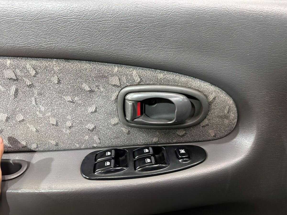 Купить Kia Spectra с пробегом. Фото: #13