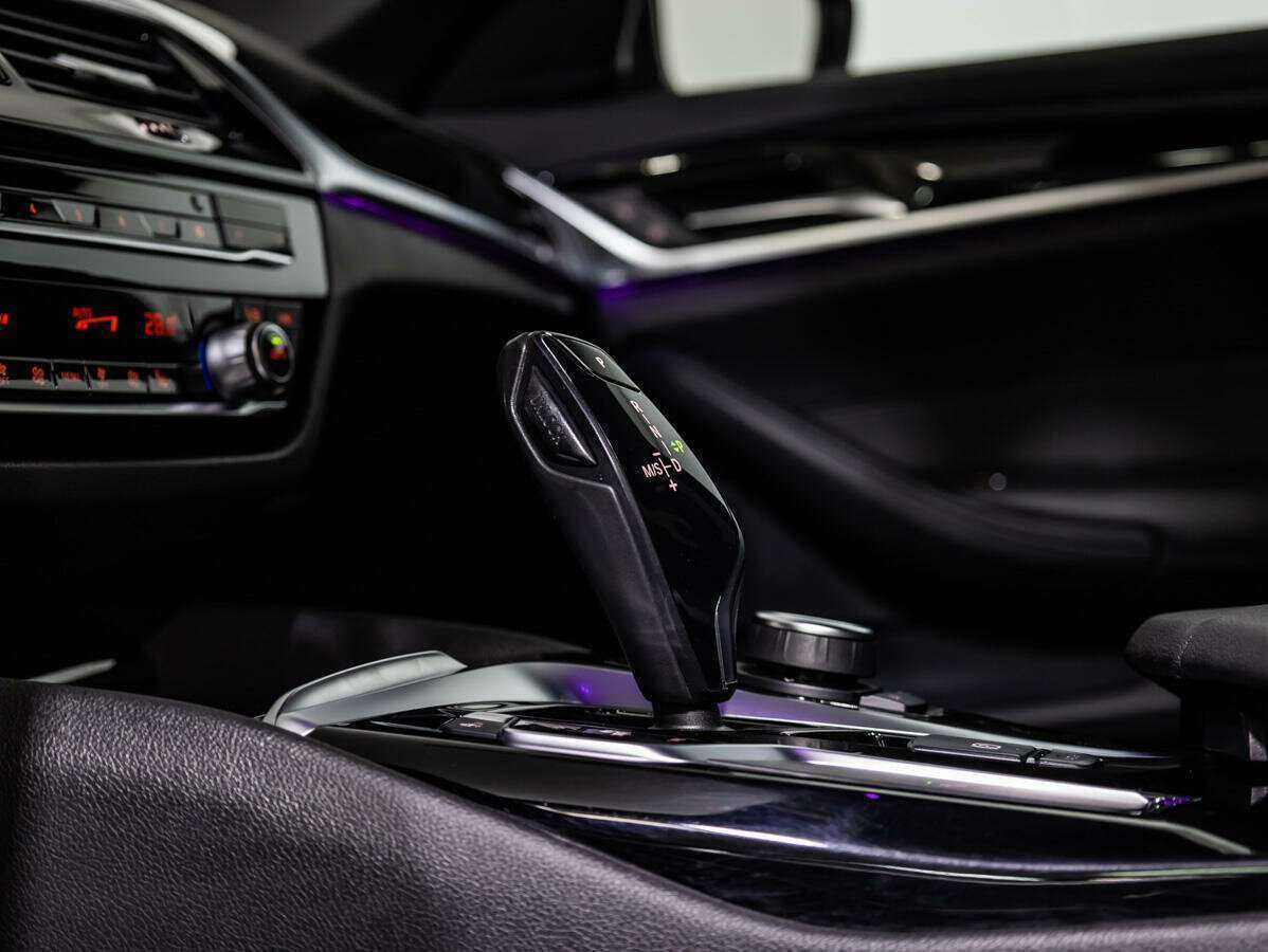 Купить BMW 5 серии с пробегом. Фото: #14