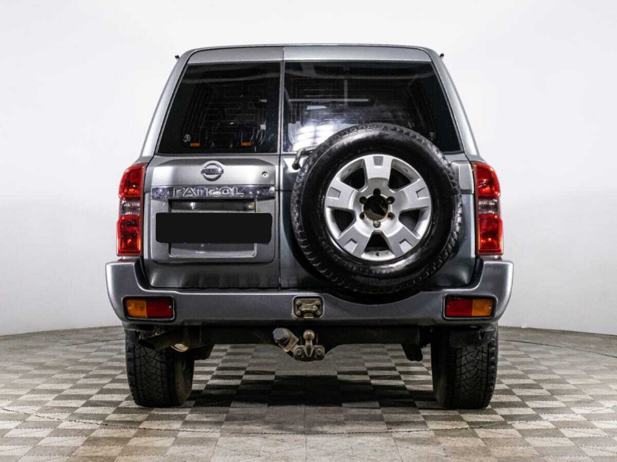 Купить Nissan Patrol с пробегом. Фото: #4