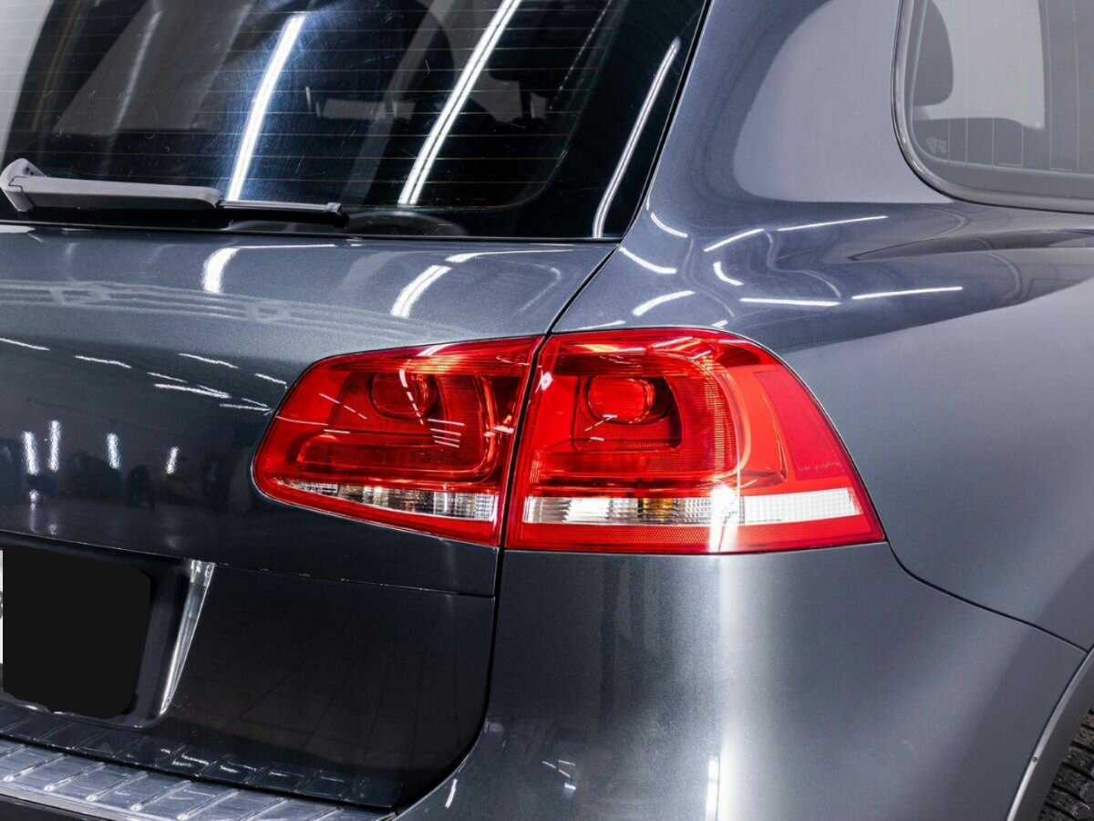 Купить Volkswagen Touareg с пробегом. Фото: #26