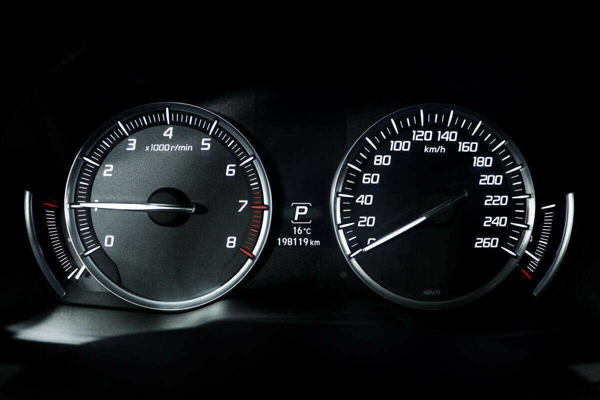 Купить Acura MDX с пробегом. Фото: #9
