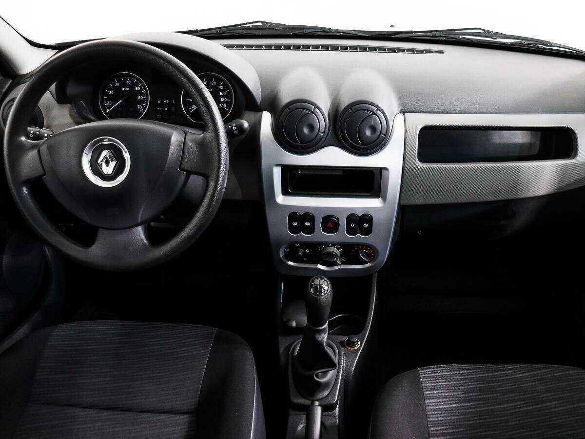 Купить Renault Sandero с пробегом. Фото: #11