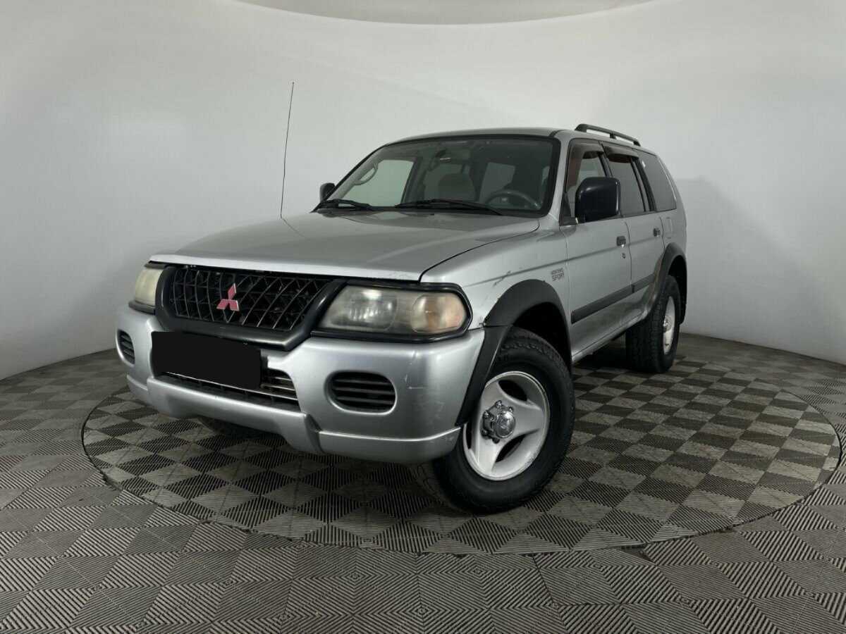 Купить Mitsubishi Montero Sport с пробегом. Посмотреть фото