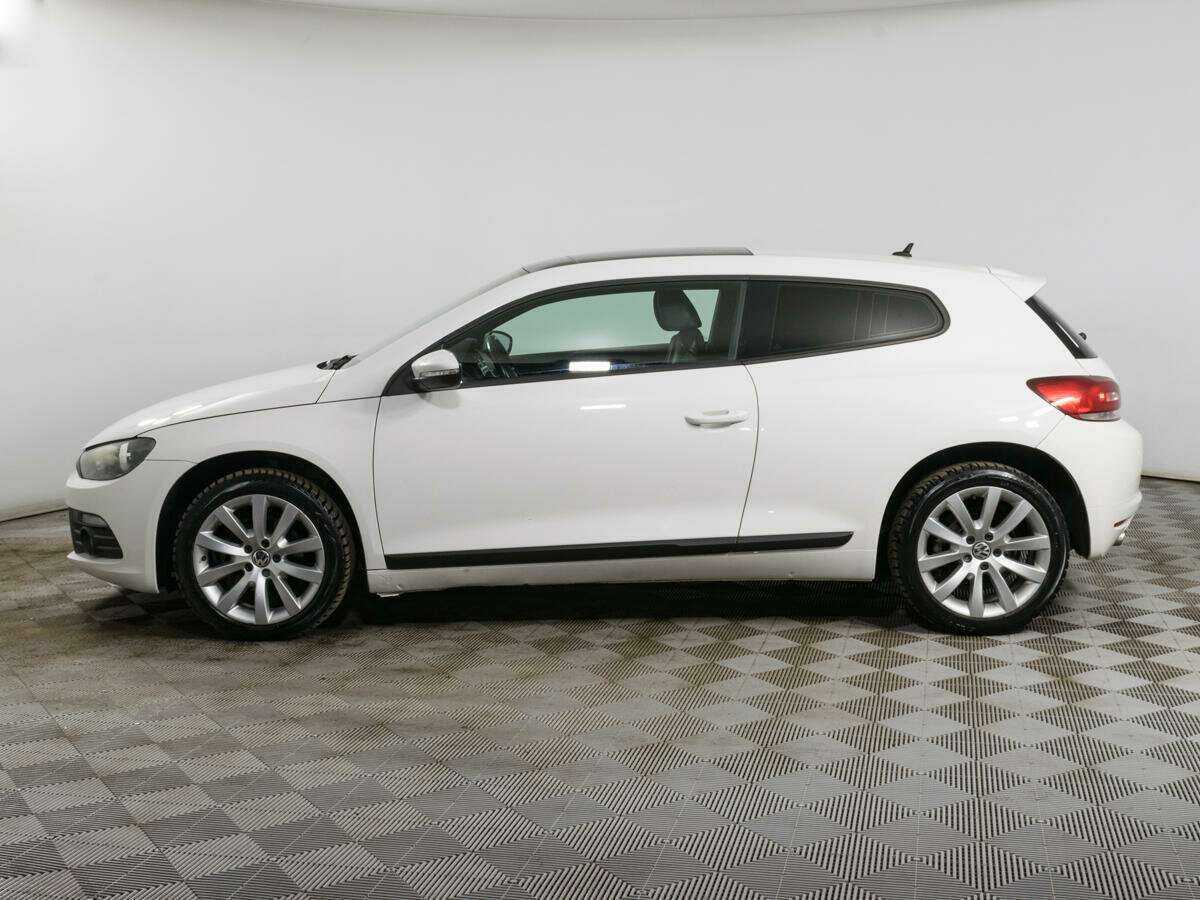 Купить Volkswagen Scirocco с пробегом. Фото: #7