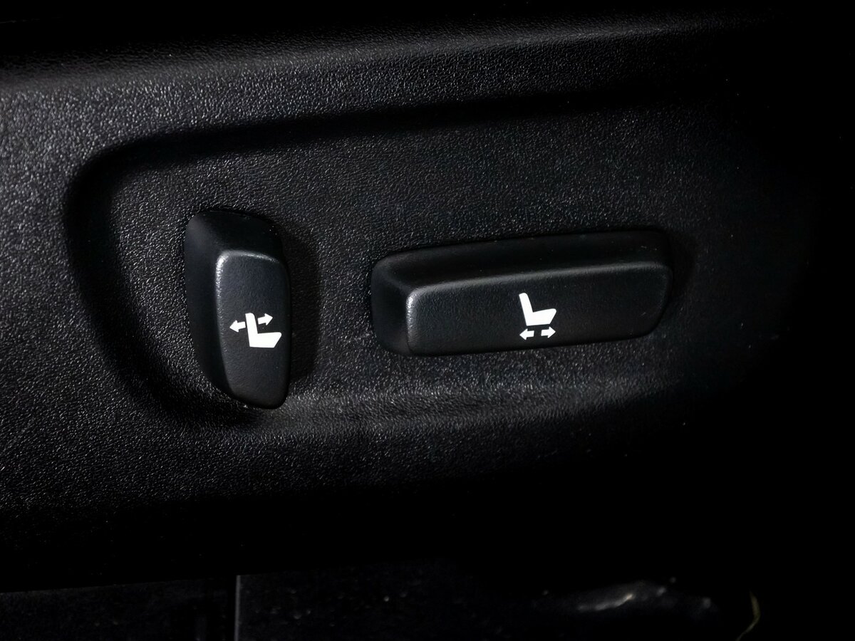 Купить Toyota Land Cruiser Prado с пробегом. Фото: #18